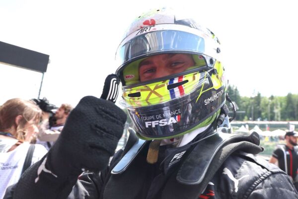Théo Pourchaire en pole position en FIA F2 à Monza