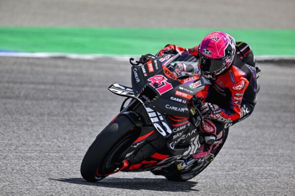 Aleix Espargaró, premier pilote pénalisé pour la pression des pneus