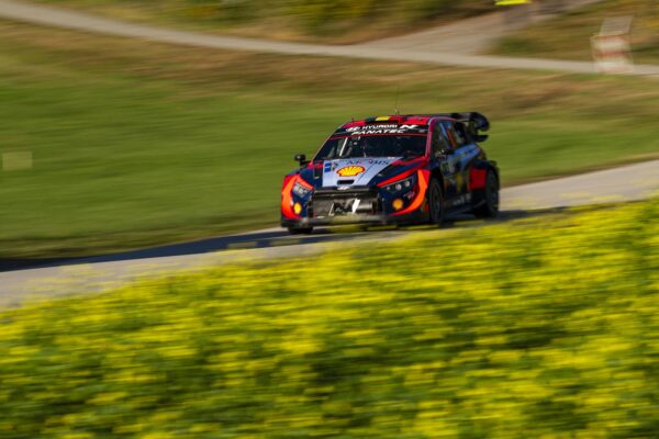 Central European Rally, ES2 : Neuville et Rossel prennent les devants !