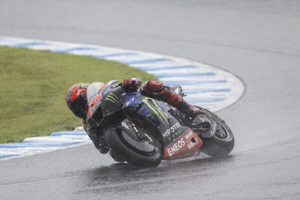 Fabio Quartararo profite de la pluie pour marquer des points au Japon