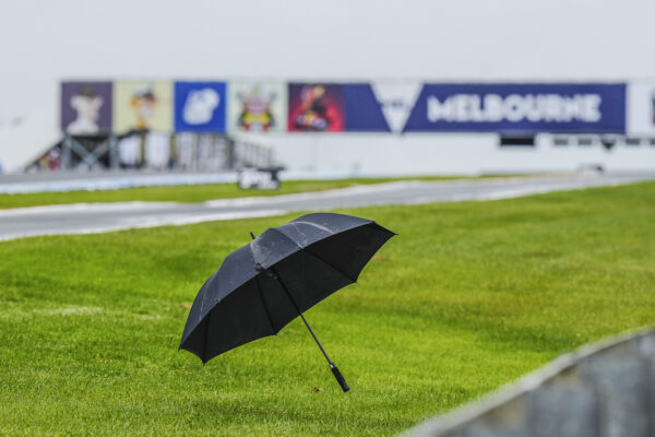 Les pilotes MotoGP réagissent à l'annulation de la course du dimanche