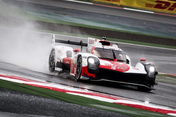 8H Bahreïn, EL1 : Toyota en pointe avant la pluie