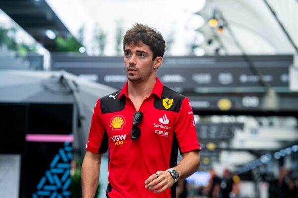 Abu Dhabi, EL2 : Leclerc meilleur temps, Sainz dans le mur !
