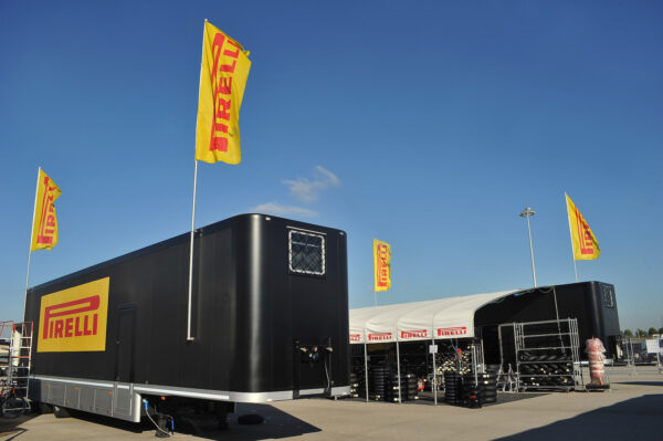 Premiers essais officiels avec Pirelli pour le Moto2 et le Moto3