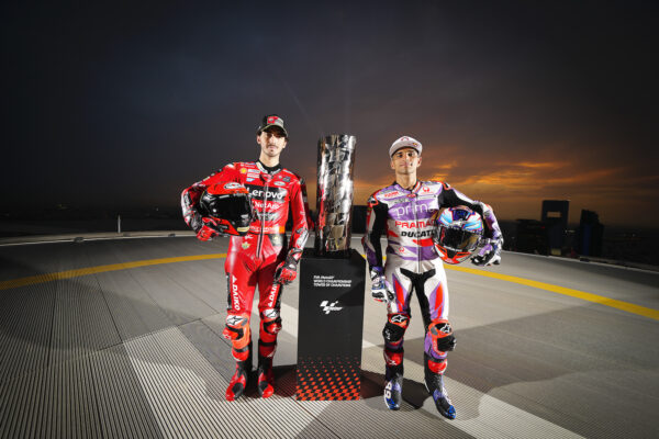 Francesco Bagnaia, Champion du Monde MotoGP dès samedi à Valencia si...