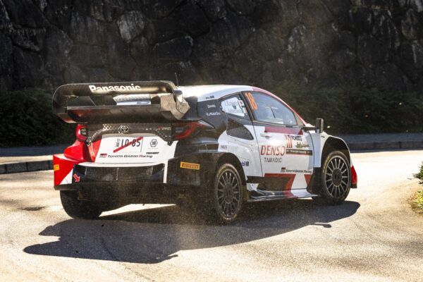 Rally Japan, après ES7 : Neuville sort, Evans seul au monde !
