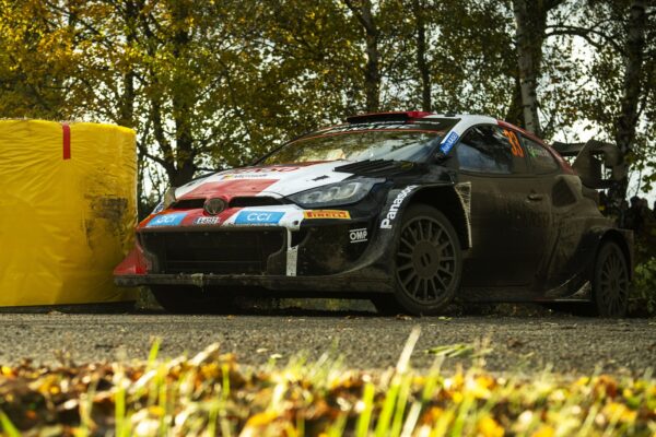 Rally Japan, ES3 : Elfyn Evans passe à travers les gouttes...