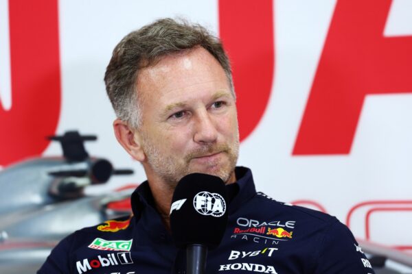 Horner n'écarte pas un retour de Ricciardo chez Red Bull en 2025