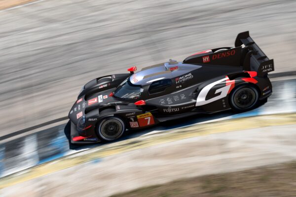 Le Toyota Gazoo Racing fait évoluer sa livrée pour 2024