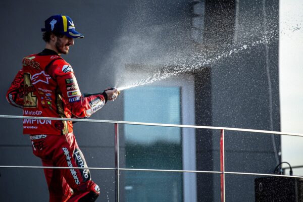 A quand remonte la dernière victoire en Grand Prix des pilotes MotoGP de la saison 2024 ?