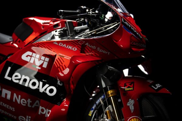 Ducati MotoGP 2024 avant
