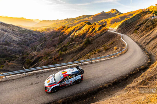 Monte-Carlo, ES15 : Neuville creuse l'écart !