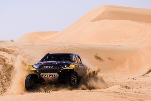 ADDC 2024, Étape 2 : Chicherit devance Al-Attiyah