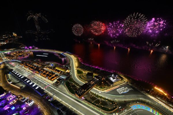 Le Grand Prix d'Arabie saoudite en clair et gratuit sur CANAL+