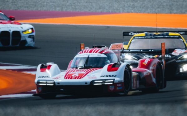 Qatar 1812 km, H+2 : Porsche mène, Peugeot impressionne