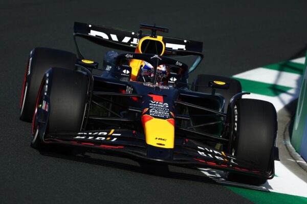 Arabie saoudite, EL1 : Verstappen devance Alonso et Pérez