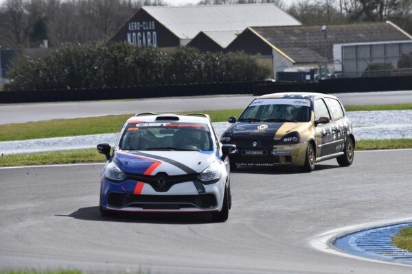 Coupe de France des Circuits, Nogaro - Groupe A : Luttes à couteaux tirés !