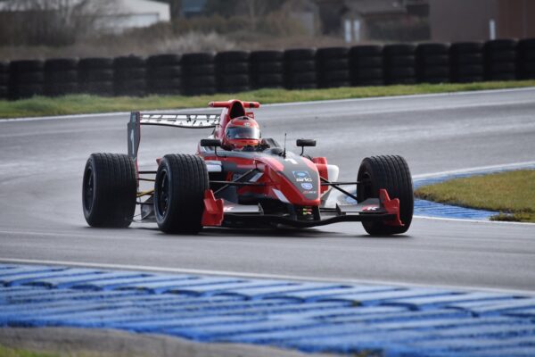 Coupe de France des Circuits, Nogaro - Monoplaces A : Roberto Bibi intraitable !