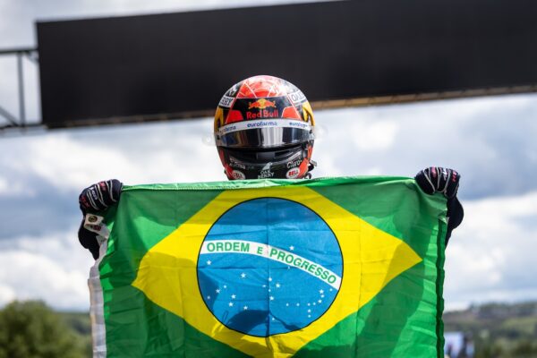 Dennis Hauger et Enzo Fittipaldi vainqueurs à Djeddah en FIA F2