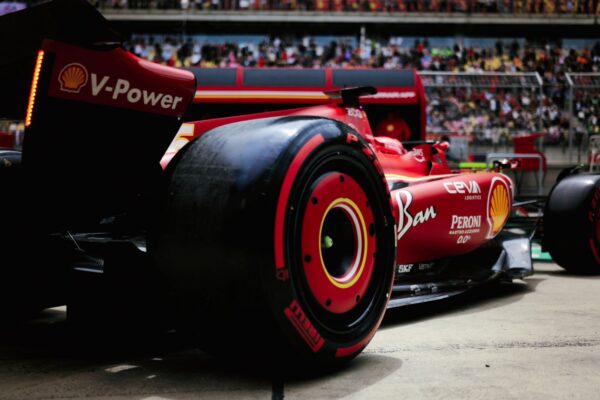 Ferrari mettra du bleu dans sa livrée pour Miami