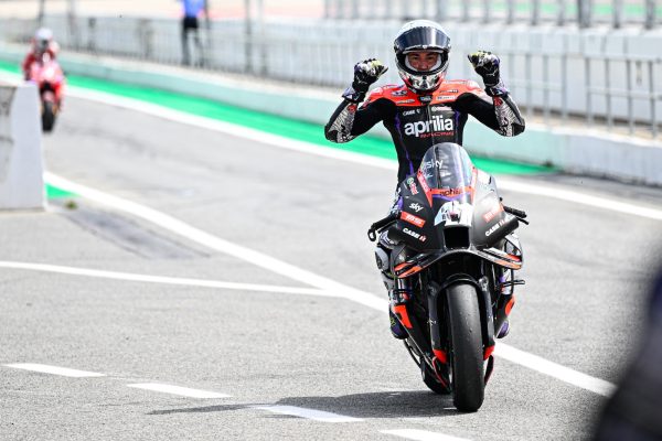 GP de Catalogne 2024, Sprint : Aleix Espargaró remporte une course folle
