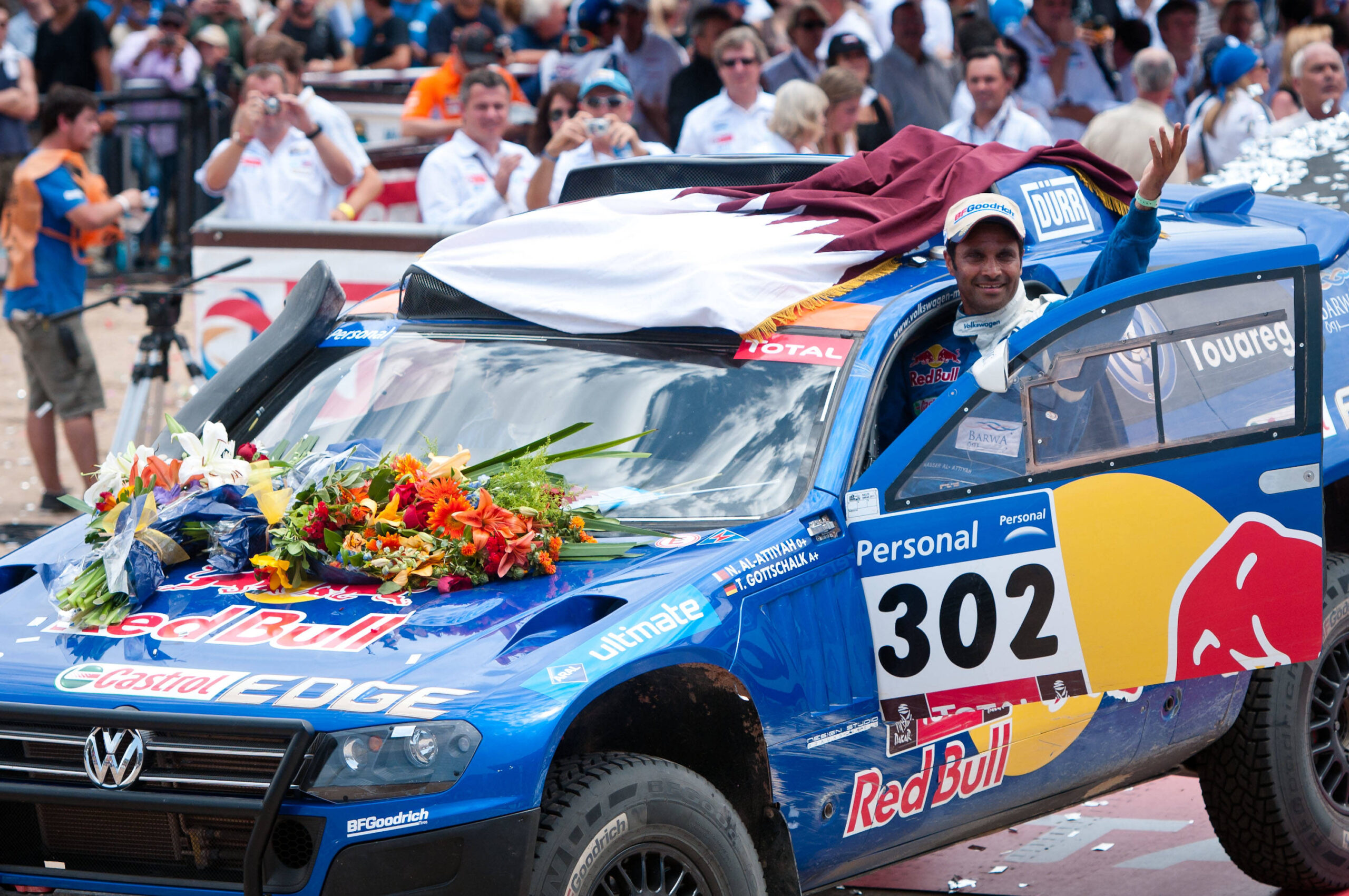 Nasser Al-Attiyah célèbre sa première victoire au Dakar 