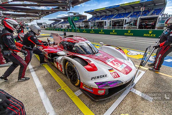 24H du Mans, Journée Test : Doublé Porsche Penske