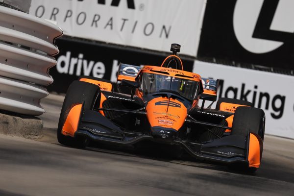 Premier top 10 pour Théo Pourchaire en IndyCar
