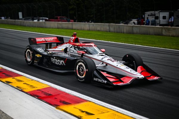 Road America : Power renoue avec la victoire, triplé Penske
