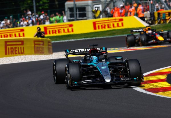 Wolff s'excuse auprès de Russell pour sa disqualification en Belgique