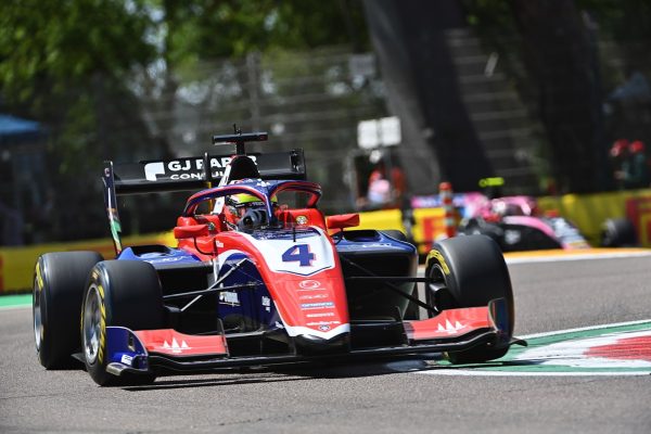 Leonardo Fornaroli réalise la pole position en Italie en FIA F3