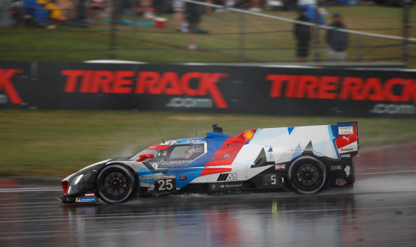 IMSA - Indianapolis, H+3 : BMW en tête sous le déluge !