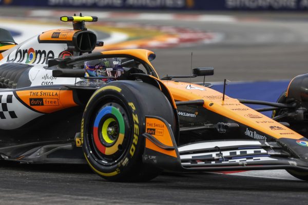 Singapour, EL2 : Lando Norris en tête, George Russell à la faute