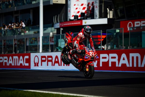 GP d'Emilie-Romagne 2024, Course : Enea Bastianini offre la 100e victoire à Ducati