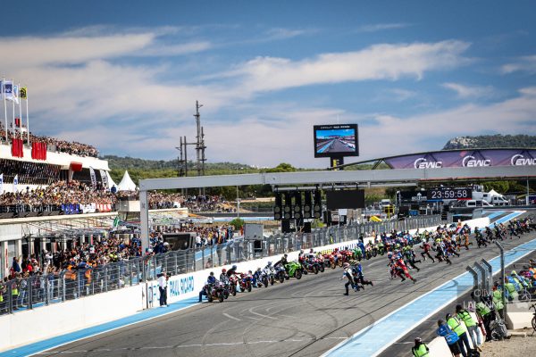Bol d'Or 2024, H+1 : Honda fait le spectacle sur le circuit Paul Ricard
