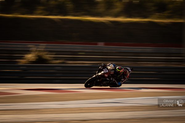 Bol d'Or 2024, H+6 : Duel entre la Suzuki #12 et la BMW #37