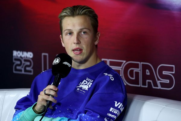 Lawson se concentre sur sa fin de saison plutôt que 2025