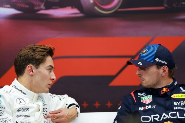 Verstappen perd sa pole au Qatar, Russell la récupère