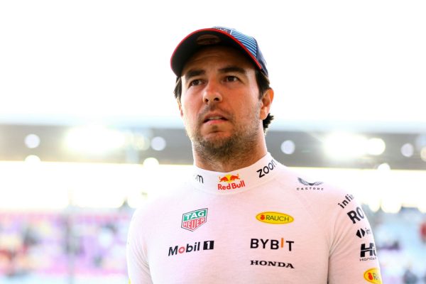 Officiel : Pérez perd son volant Red Bull, Lawson en pole position