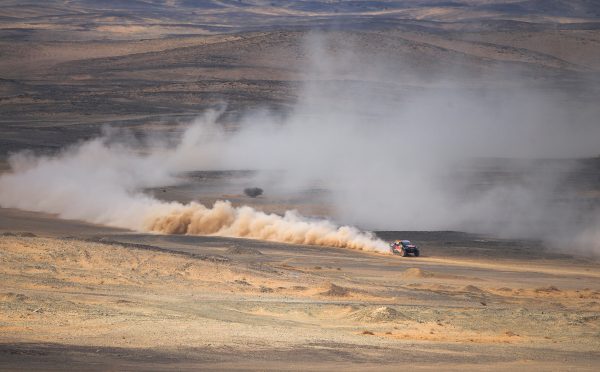 Dakar 2025, Étape 7 : Moraes s'impose, Lategan craque