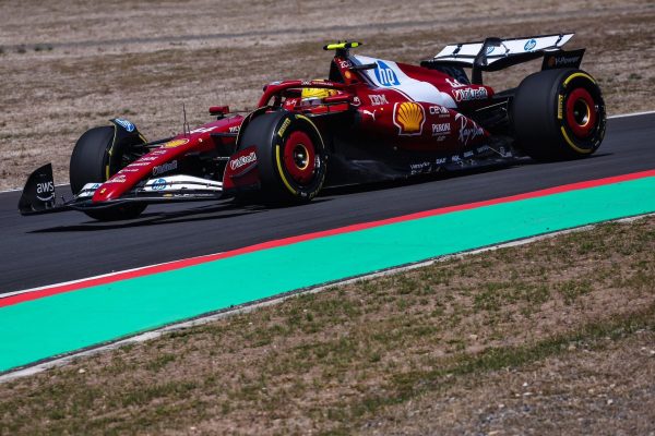 Chine, Sprint : Hamilton s'impose sur sa Ferrari !