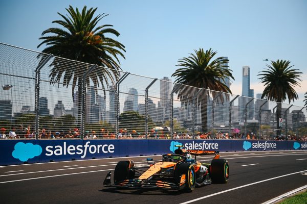 Australie, EL1 : Norris devance Sainz et Leclerc !