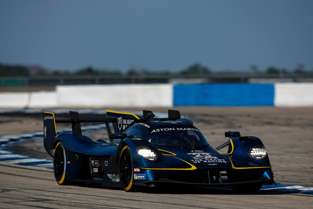 #23: ASTON MARTIN THOR Team, Aston Martin Valkyrie, GTP: Ross Gunn, Roman De Angelis, Alex Riberas