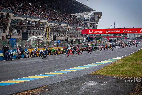 24 Heures Motos 2025, H+1 : BMW mène la course sous la pluie