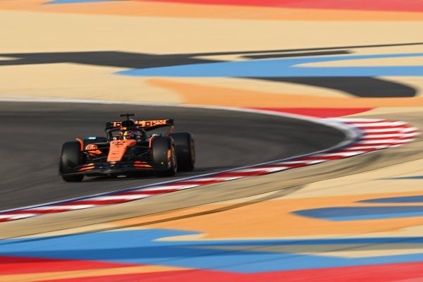 Bahreïn, EL3 : Les McLaren sur une autre planète