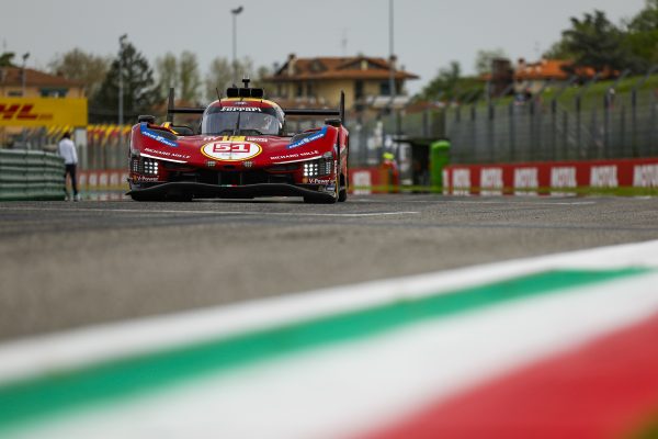 6 Heures d'Imola - Course (H+2) : Ferrari comme à la parade
