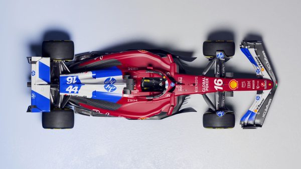 Livrée spéciale Miami pour la Ferrari SF-25