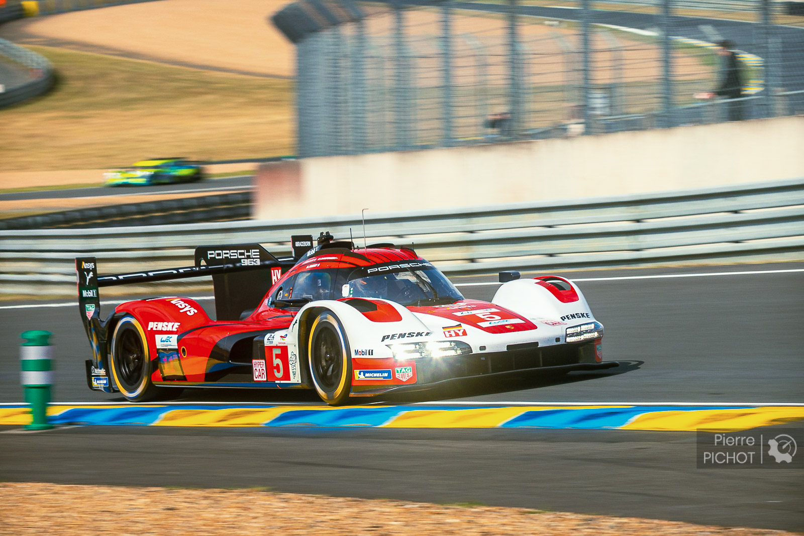 Porsche Penske Motorsport (GER), Julien ANDLAUER (FRA), Michael CHRISTENSEN (DEN), Mathieu JAMINET (FRA), Porsche 963, action