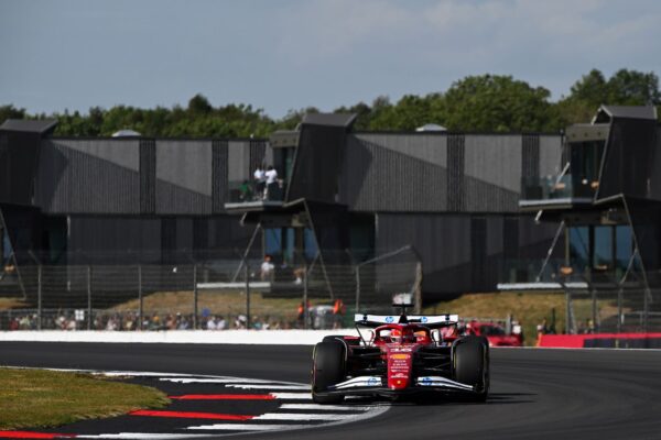 Grande-Bretagne, EL3 : Leclerc au top devant Piastri et Verstappen