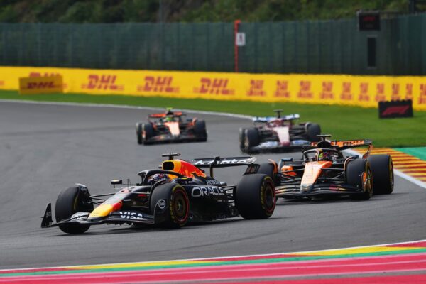 Belgique, Sprint : Verstappen défait les McLaren
